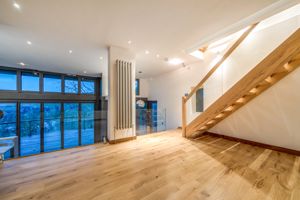 Photo 21- click for photo gallery